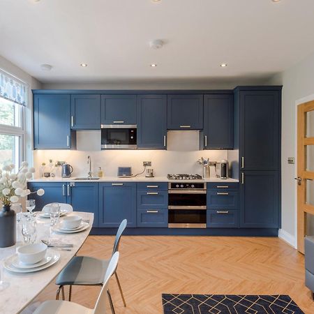 Stunning 3 Bed Duplex Apartment In The Heart Of West Hampstead London Eksteriør billede